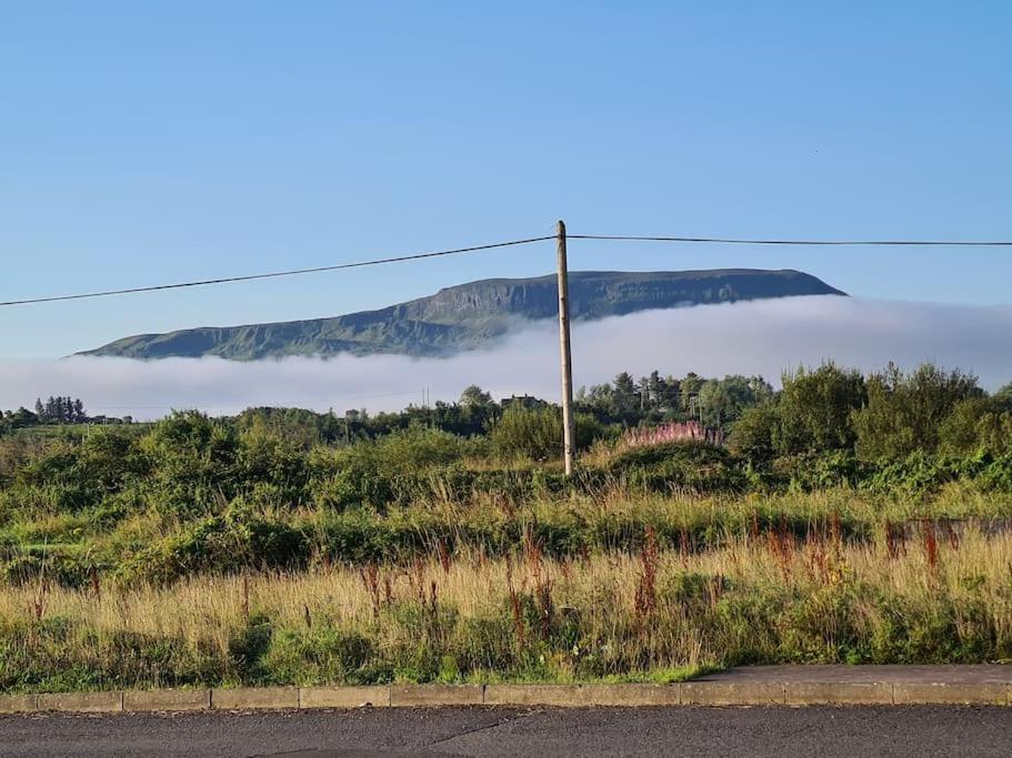 Bundoran Seaside Stays House - Wifi, Large Spacious Home Exterior photo