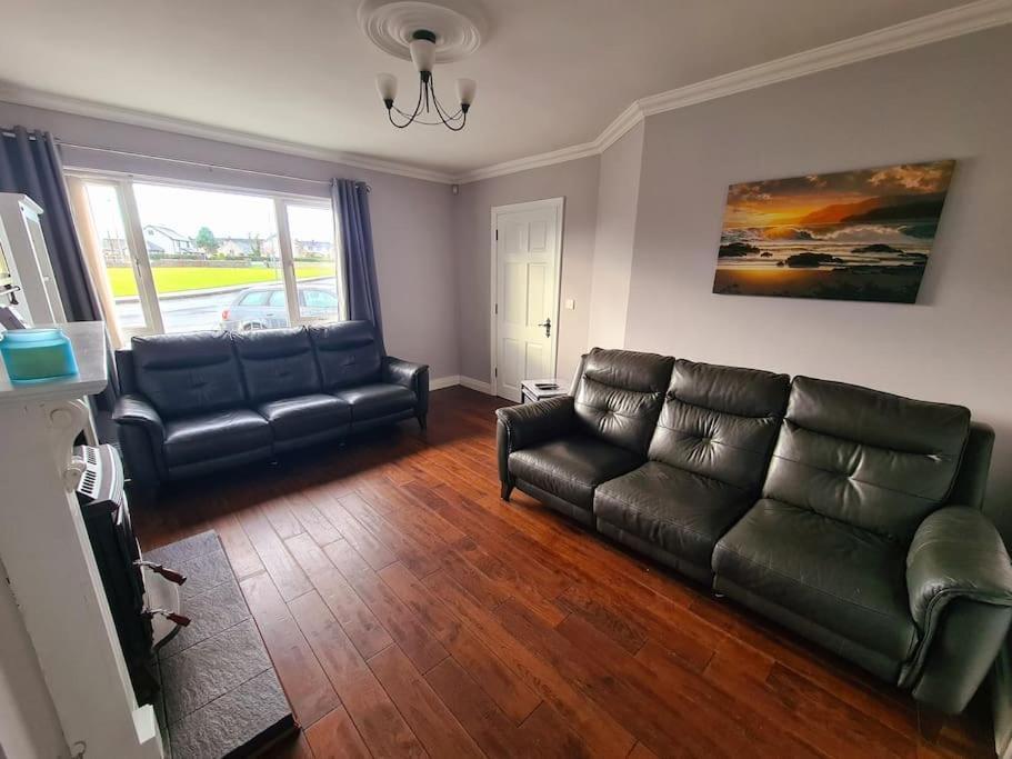 Bundoran Seaside Stays House - Wifi, Large Spacious Home Exterior photo