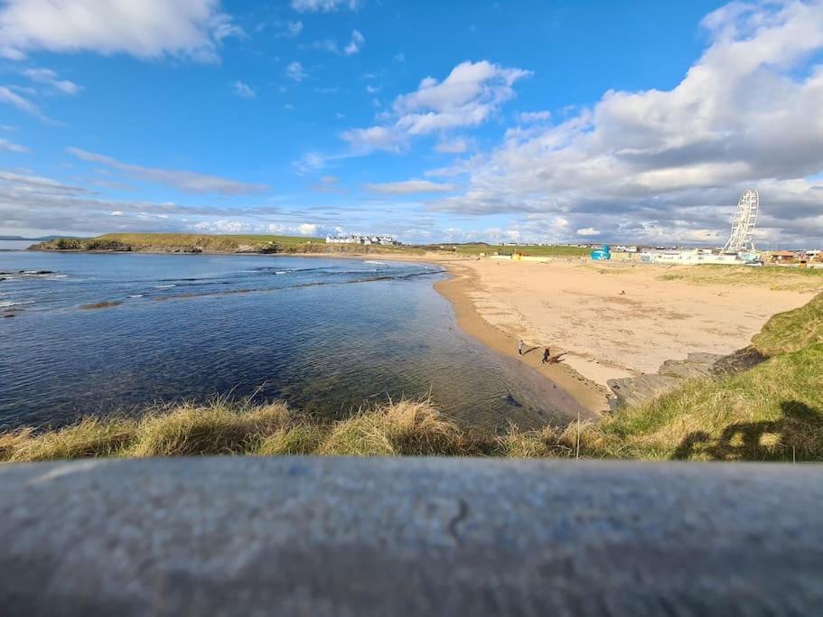 Bundoran Seaside Stays House - Wifi, Large Spacious Home Exterior photo