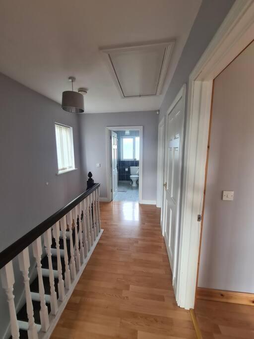 Bundoran Seaside Stays House - Wifi, Large Spacious Home Exterior photo